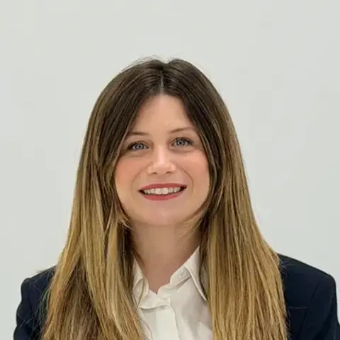 Sara, Accettazione